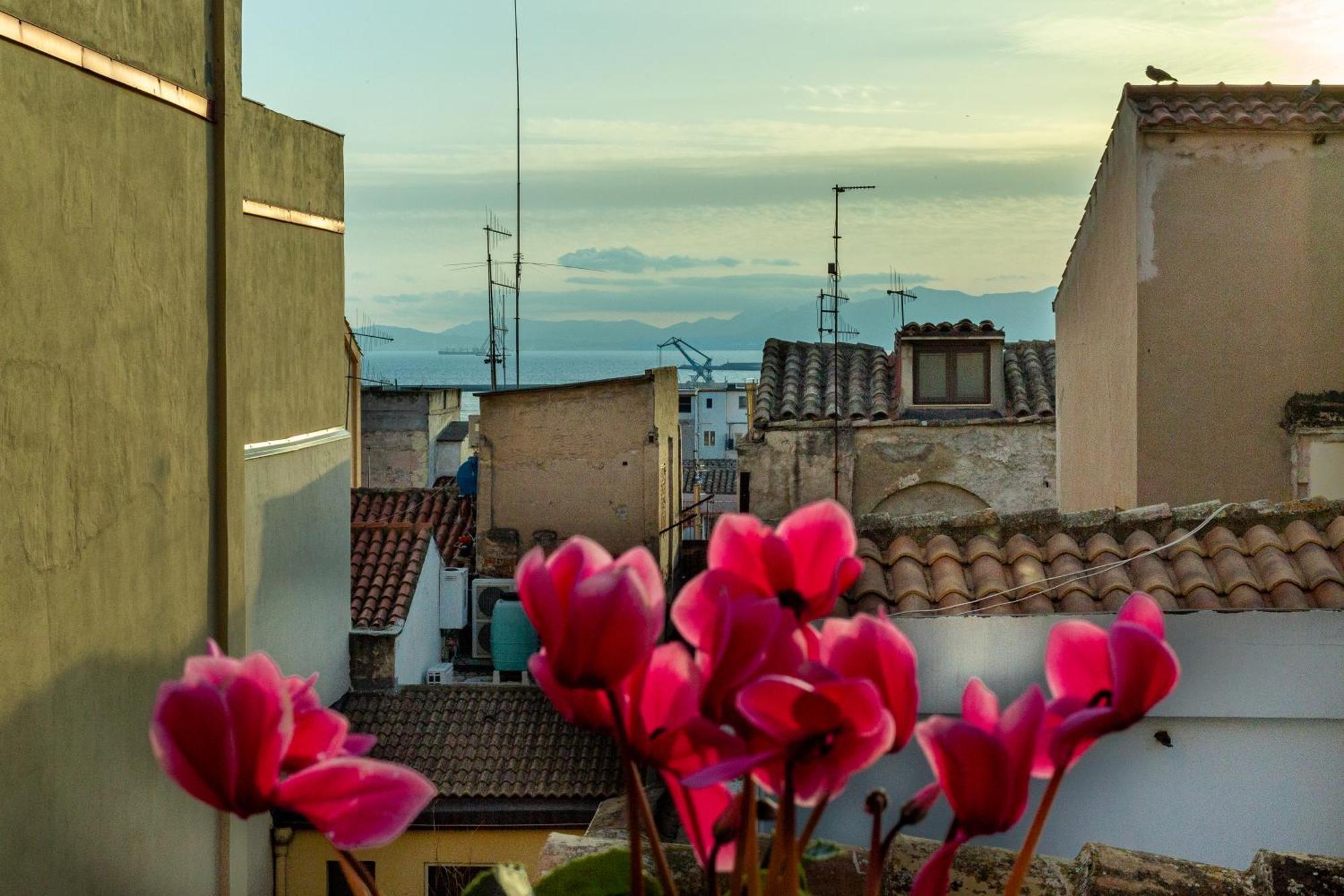Mch-Marina Charming House Apartment Cagliari Exterior photo